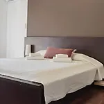 Pine And Lime Apartman *
