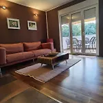 Pine And Lime Apartman *