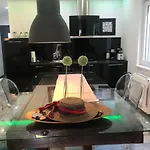 Pine And Lime Apartman