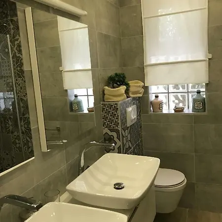 Апартаменти Pine And Lime *