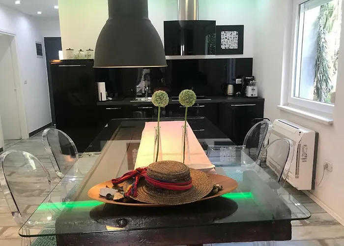 Pine And Lime Апартаменты